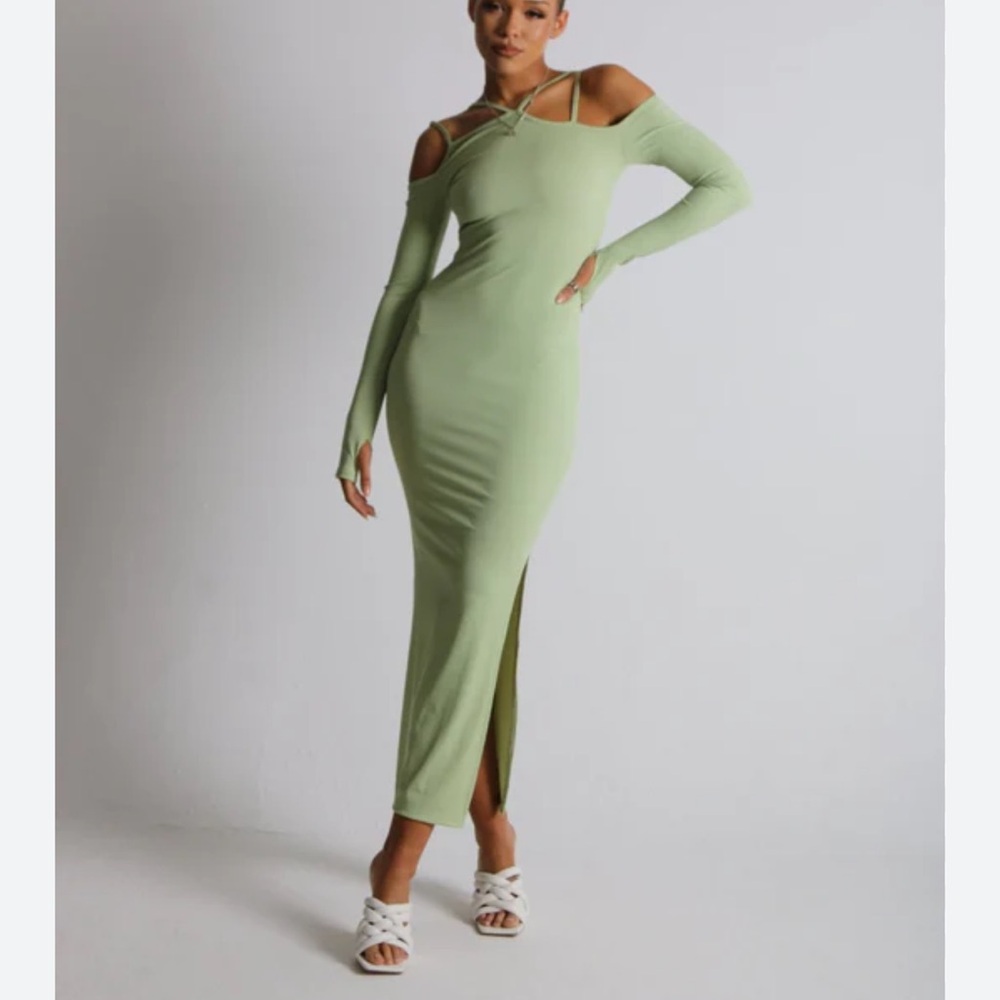 Cold-Shoulder Ribbed Maxi Dress in Sage Green